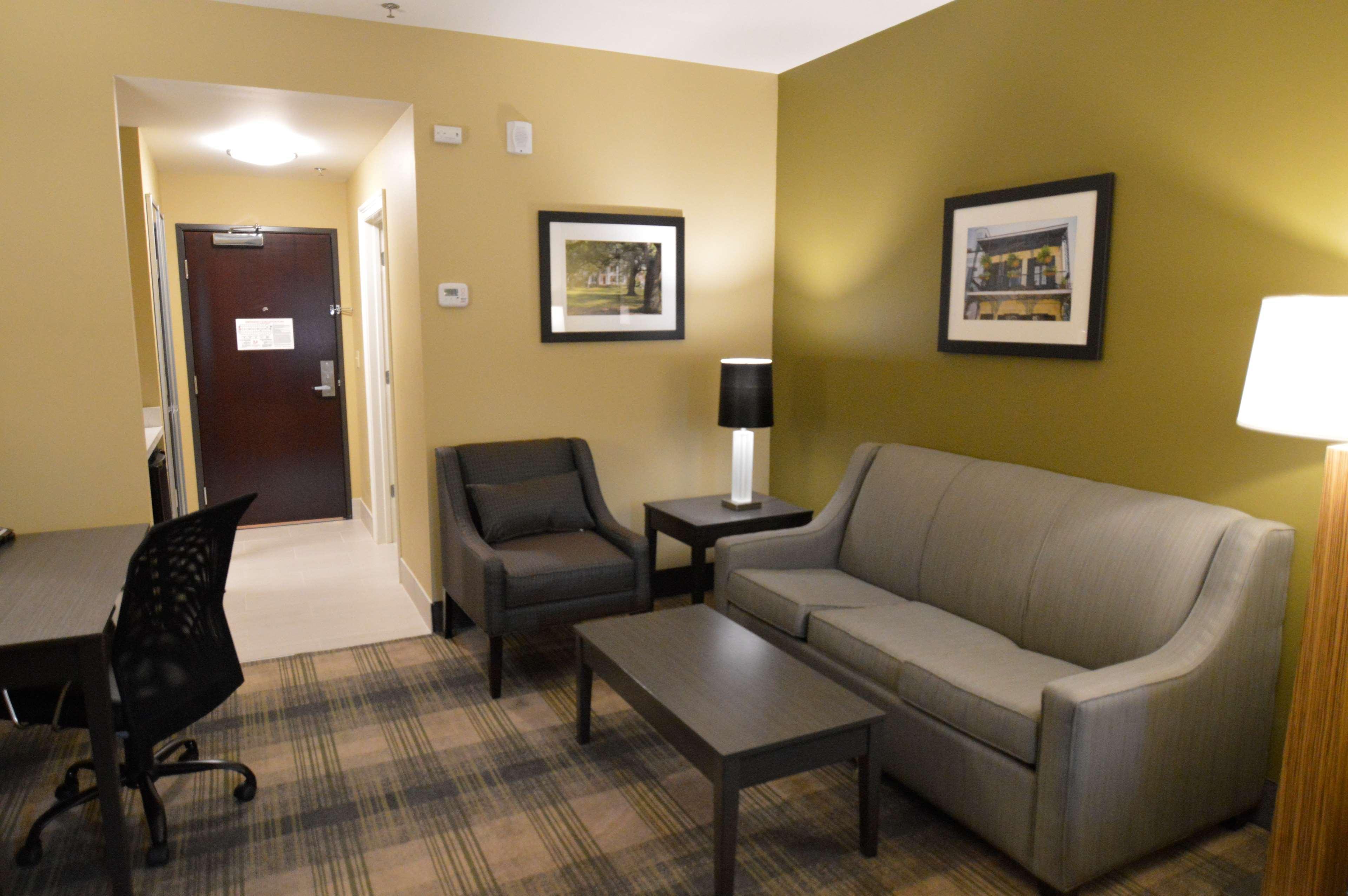 Best Western Plus New Orleans Airport Hotel Kenner Exterior foto