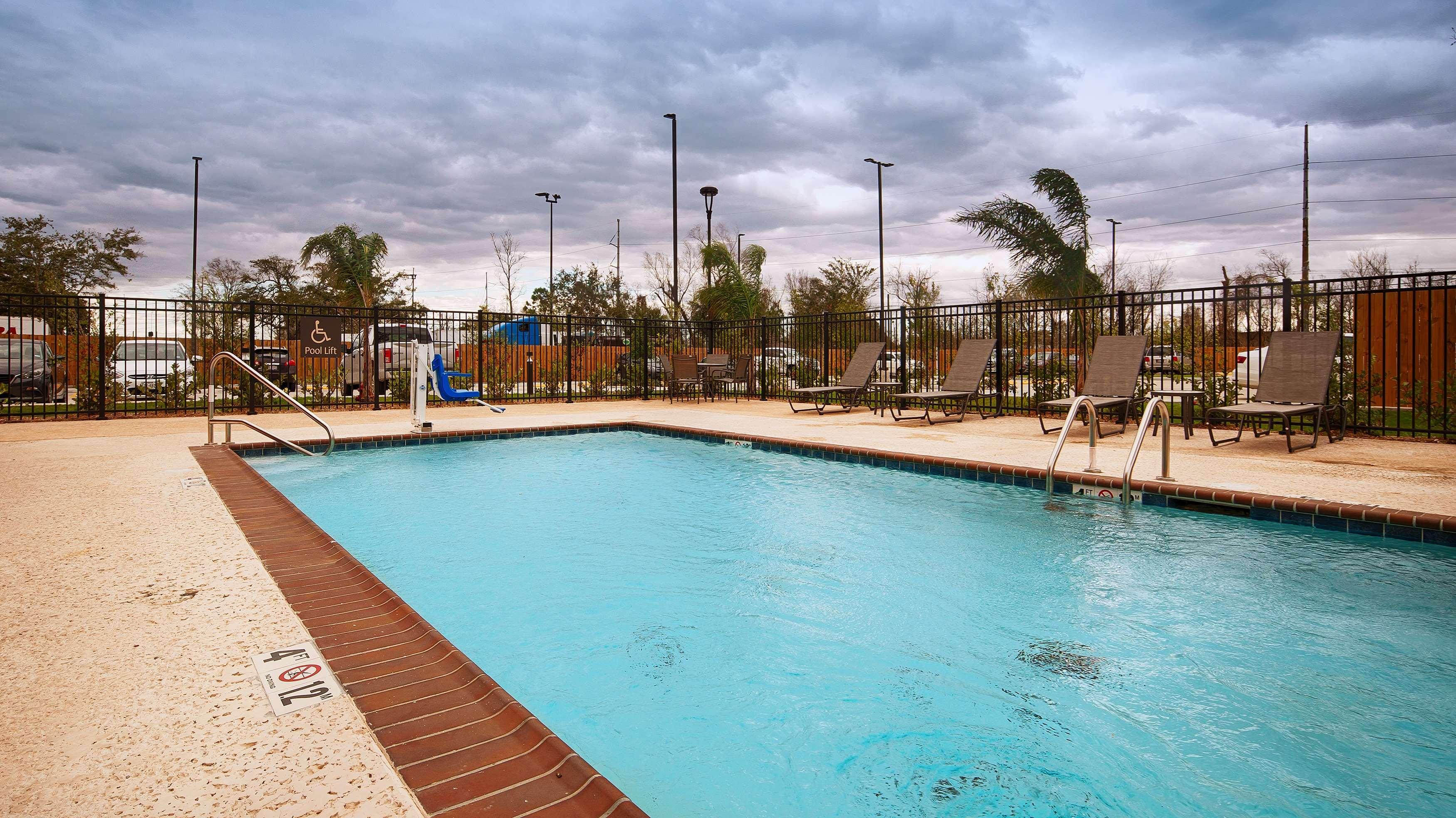 Best Western Plus New Orleans Airport Hotel Kenner Exterior foto