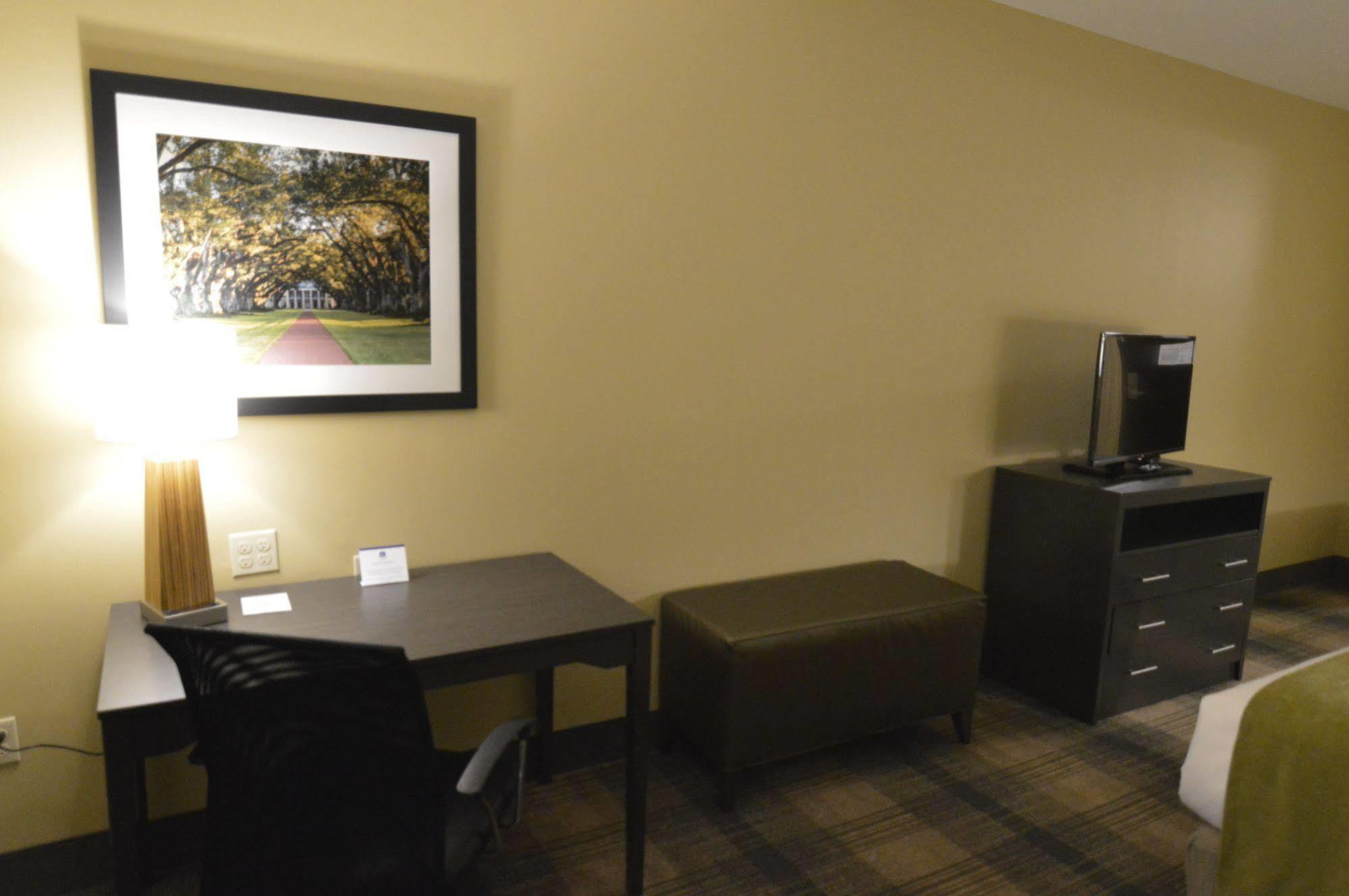 Best Western Plus New Orleans Airport Hotel Kenner Exterior foto
